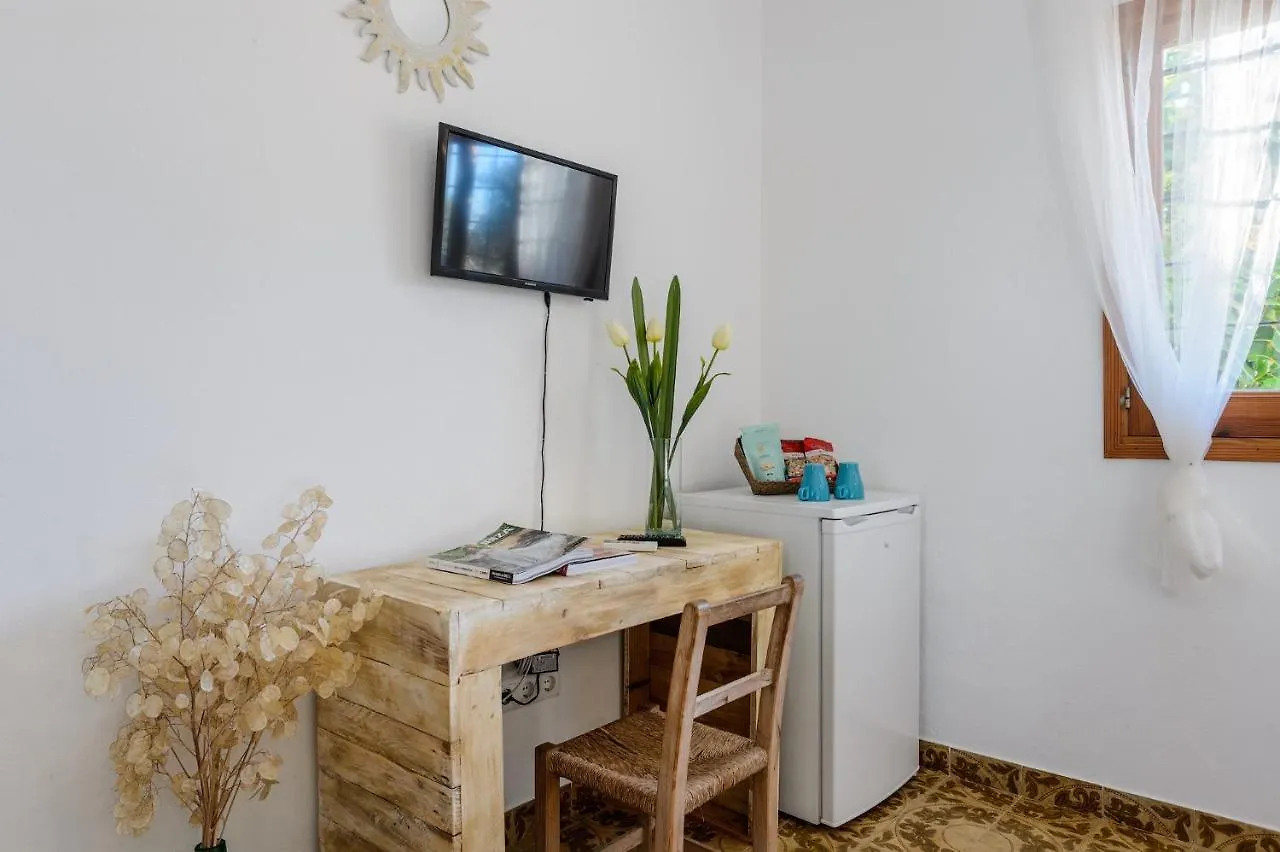 Agroturismo Rural Can Prats Santa Eularia des Riu 0*,